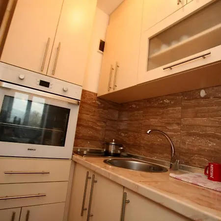 Lejlighed Apartman Centar, *